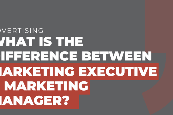 What is the difference between marketing executive and marketing manager